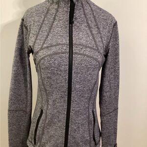 Lululemon Women's Define Gray Zip-Up Jacket(size 6)